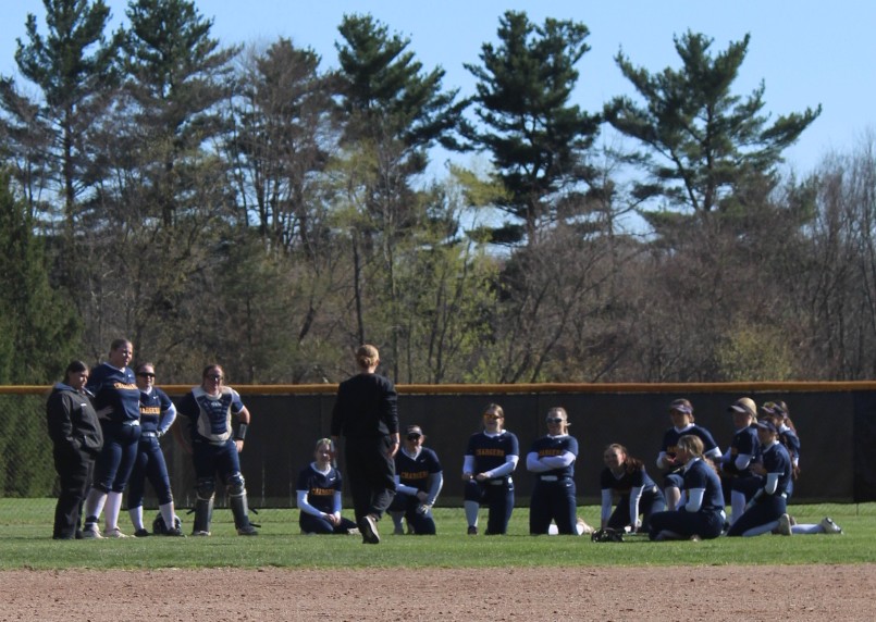 Chargers Pick Up Win on Final Day
